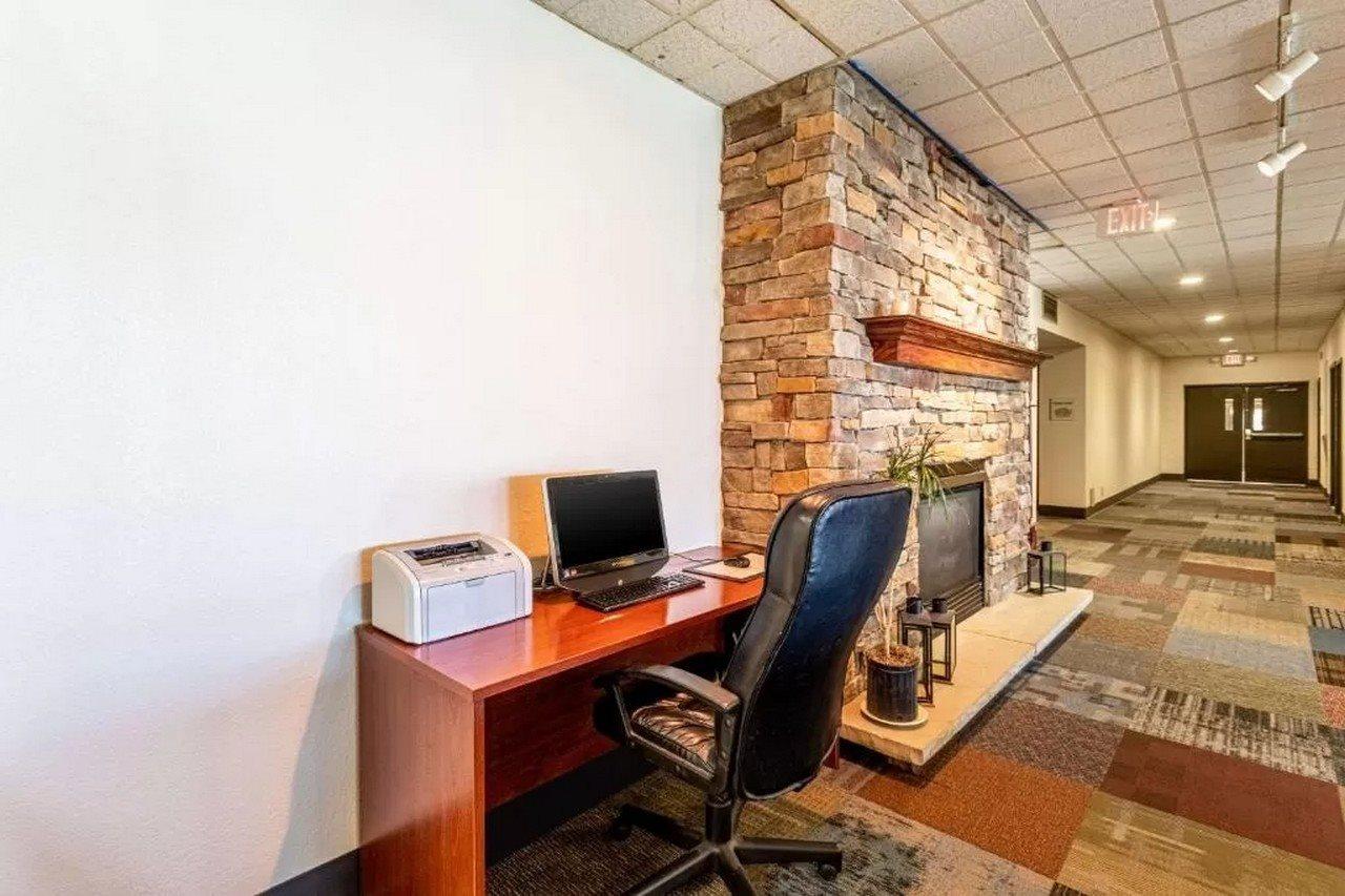Econo Lodge Fredonia Exteriör bild