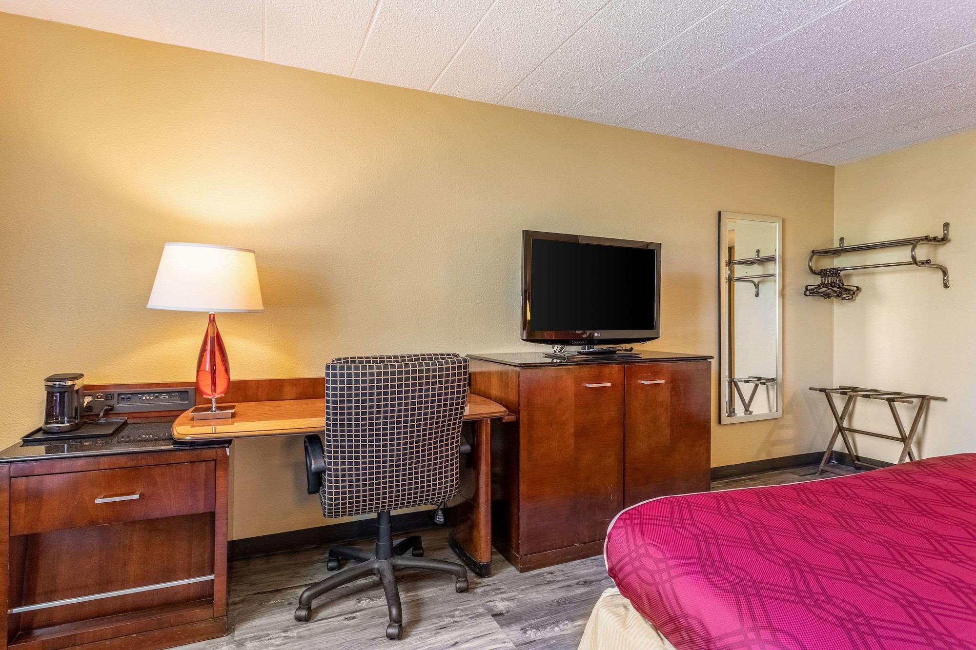 Econo Lodge Fredonia Exteriör bild